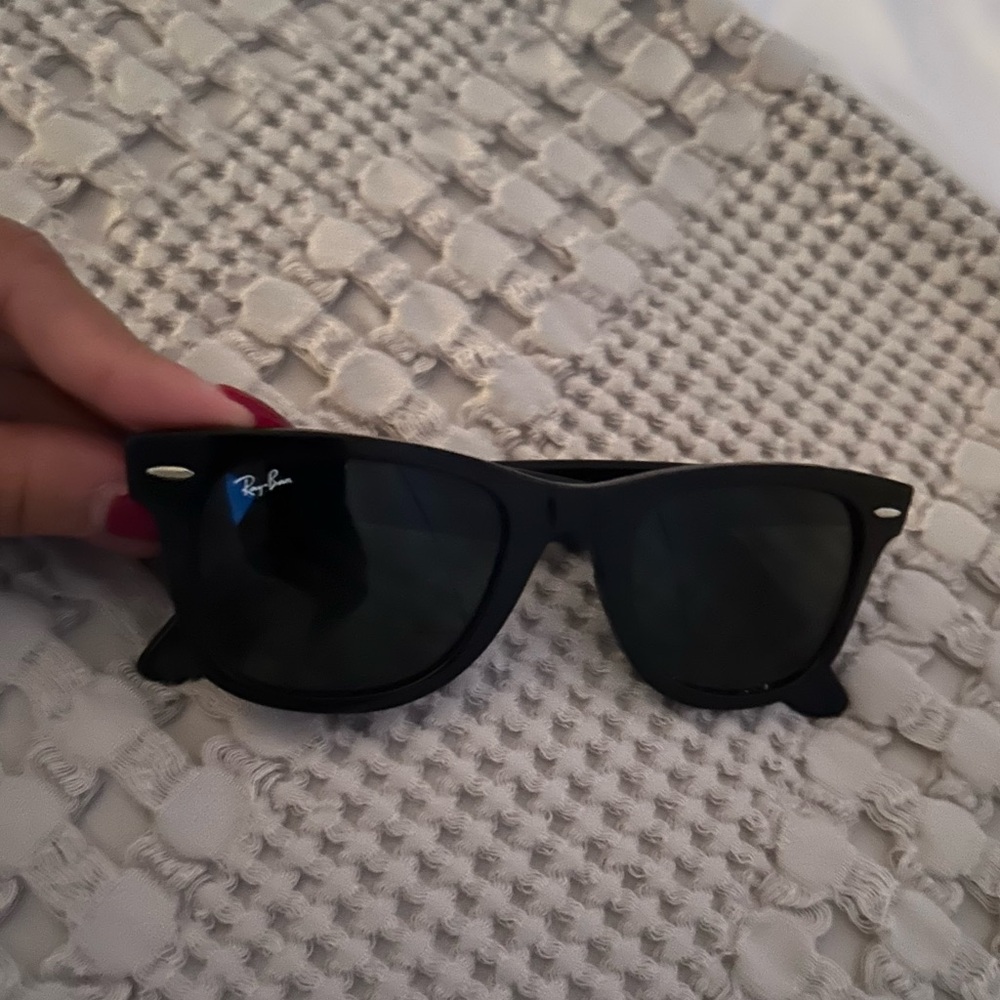 Rayban black sunglasses